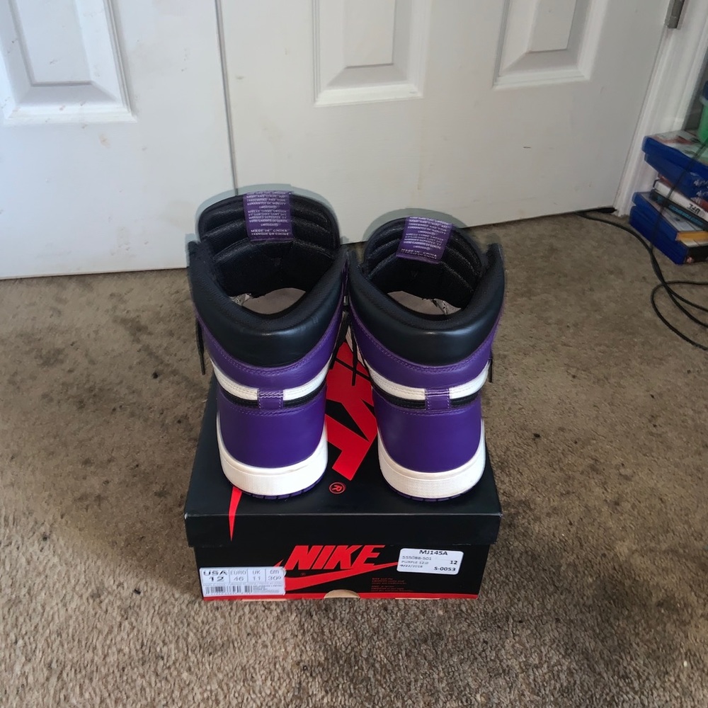 Air Jordan 1 Court Purple